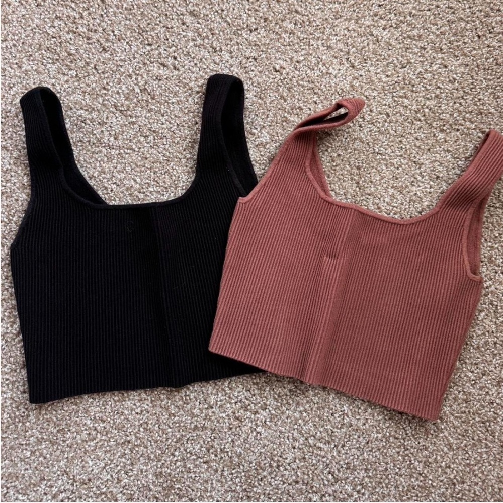 Bundle 2 cropped tanks, black and mauve/ brown, size small Nordstrom brand